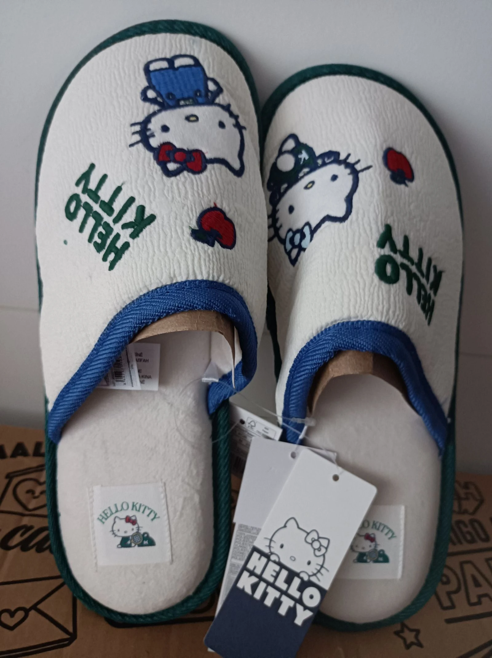Zapatilla Hello Kitty – photo 4